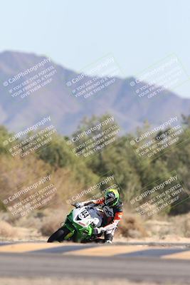 media/Jan-17-2026-CVMA (Sat) [[ab348a895b]]/Race 4-Formula Middleweight/